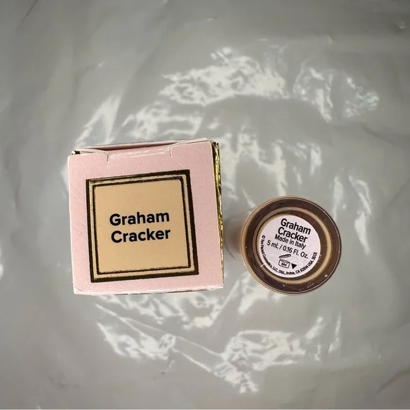 Too Faced Born this way Ethereal Light Concealer - Graham Cracker - Picture 2 of 3
